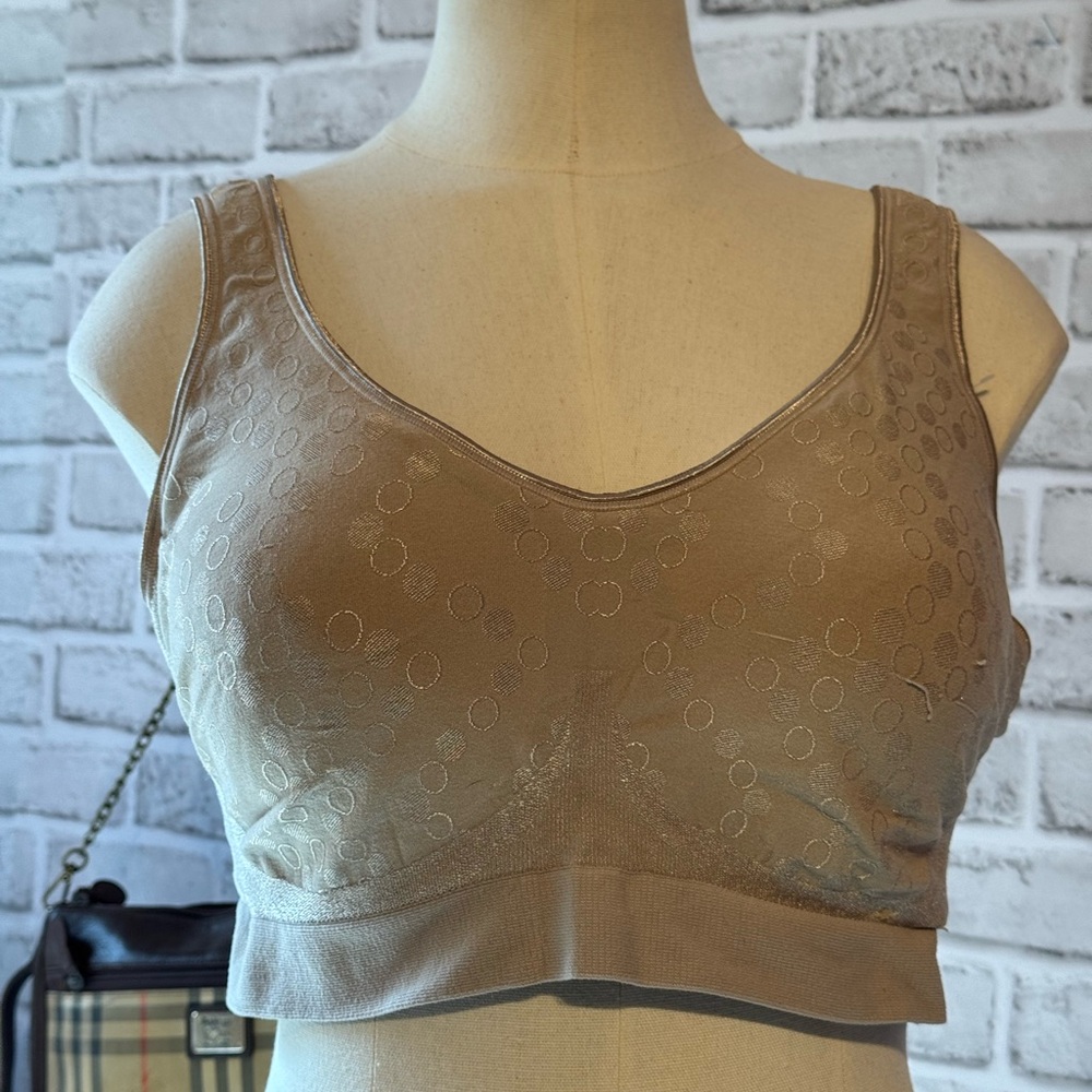Bali Wireless Stretch Bra in Taupe